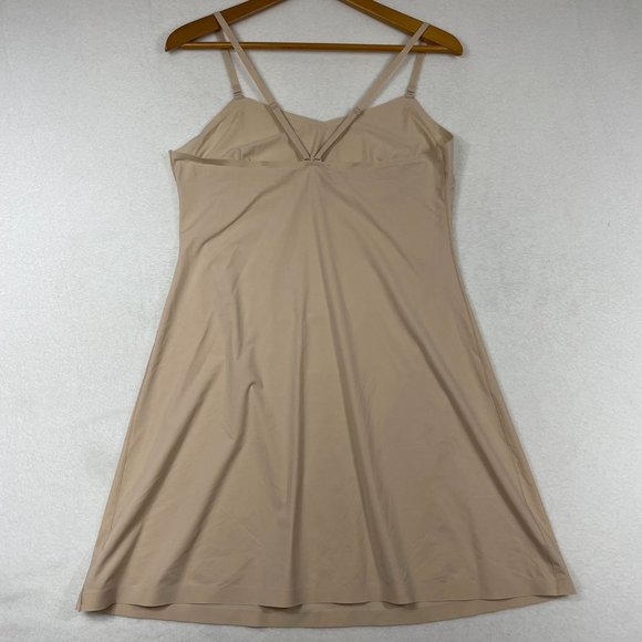 Spanx Convertible Low Back Full Slip In Soft Nude Size XL Neutral Shapewear - Picture 2 of 11